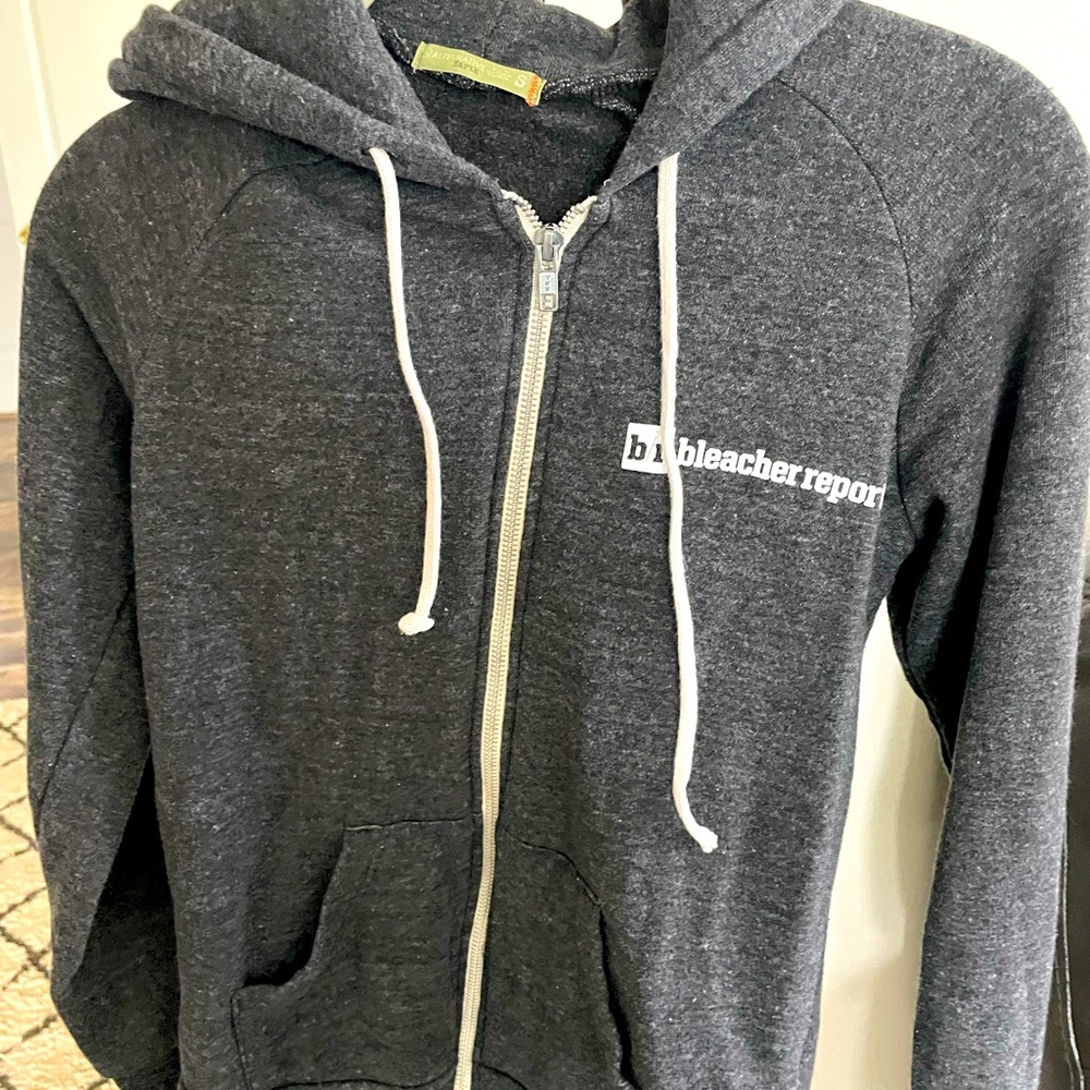 Bleacher Report full zip sweatshirt material jacket size small
